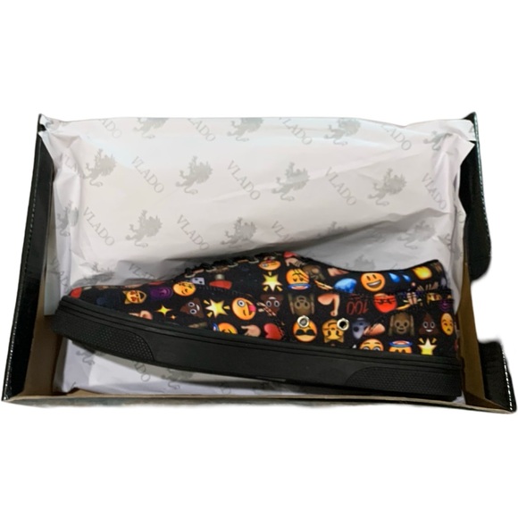 NIB VLADO MILO LOW UNISEX EMOJI SNEAKERS - Picture 4 of 6